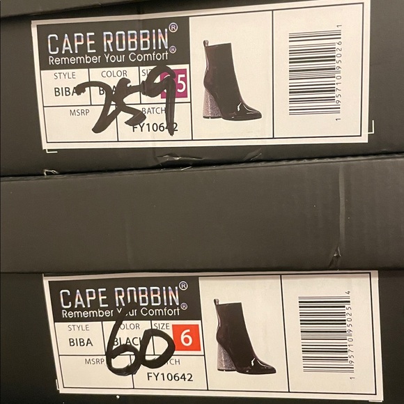 •CAPE ROBBIN• “Biba” Black Patent Rhinestone High Block Ankle Boots // NIB - Picture 11 of 16
